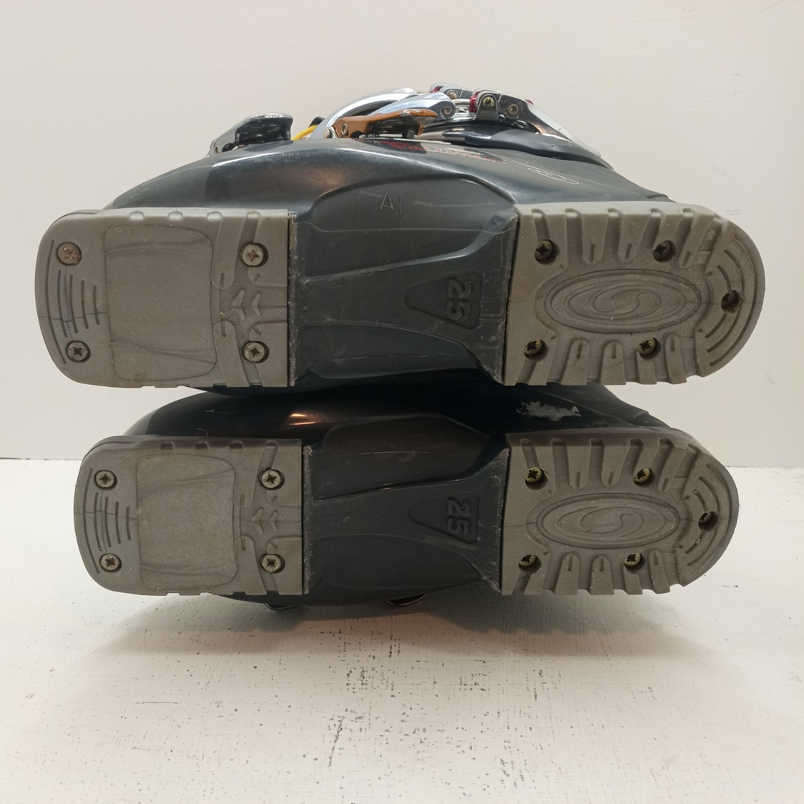 Salomon Irony My Custom Fit Ski Boots Mondo Size 25 Womens US Size 7.5