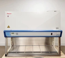 Thermo Scientific Safe 2020 Class 2 Safety Cabinet Type S2020 1.8 + Stand