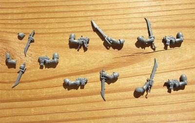 40K Emperor's Children Tormentors Bolt Pistols & Duelling Sabre Arms Bits 5 Bitz