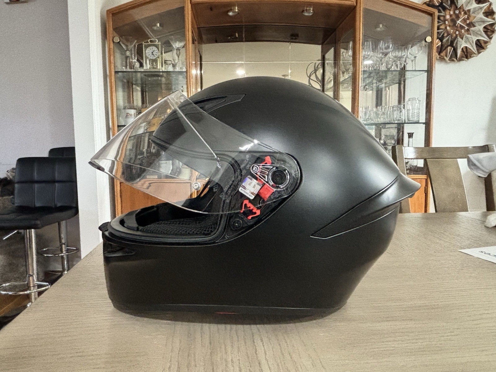 AGV K1 S DOT/ECE 22.06 Helmet &ndash; Matte Black &ndash; XL (IN BOX