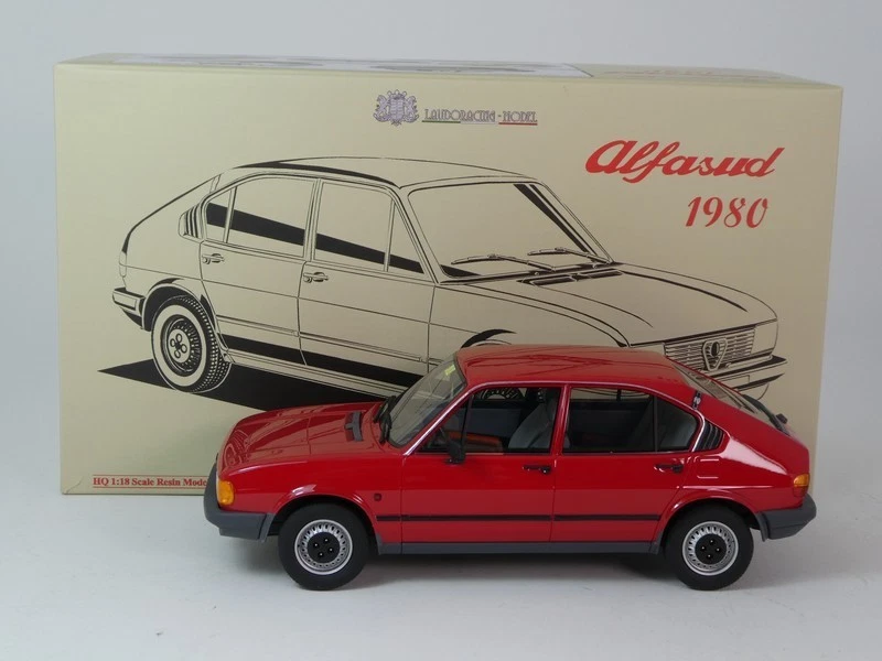 LaudoRacing-Models 1/18 Alfa Romeo 155 2.0i Turbo 16V Q4 1992 – Prototype Argenté