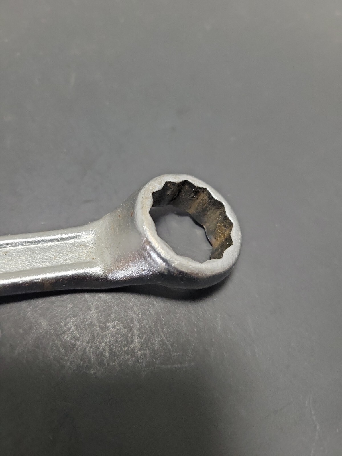 Everest 3/4" x 25/32" Offset Box End Wrench 12 Point SAE No.121 