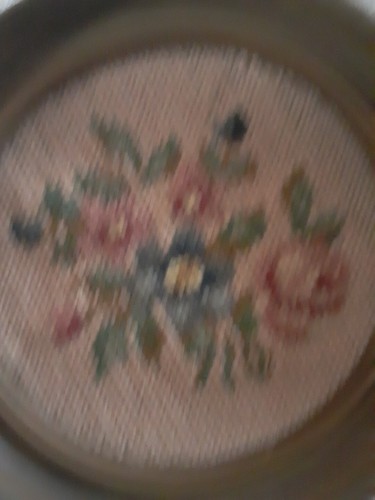 Vintage Cross Stitch WALL ART flower rose mid century round frame Cruel - Picture 8 of 14