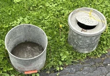 Vintage Frabill’s Air Breather Minnow Fishing Bait Bucket with Insert and Handle