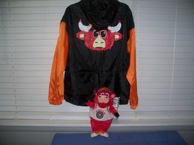 Chicago Bulls Mascot Benny the Bull 13  Plush & Game Giveaway Windbreaker Jacket