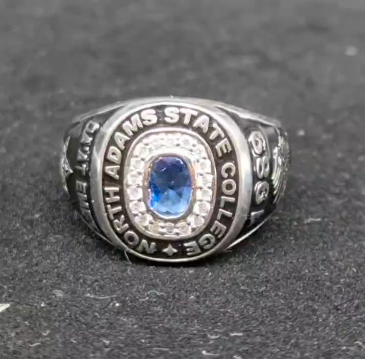 Vintage 1989 North Adams State College Class Ring 925 Silver With