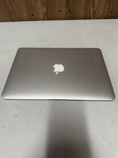 Apple MacBook Air 13  A1369 2010   Core 2 Duo   2GB   120GB SSD   Turns On