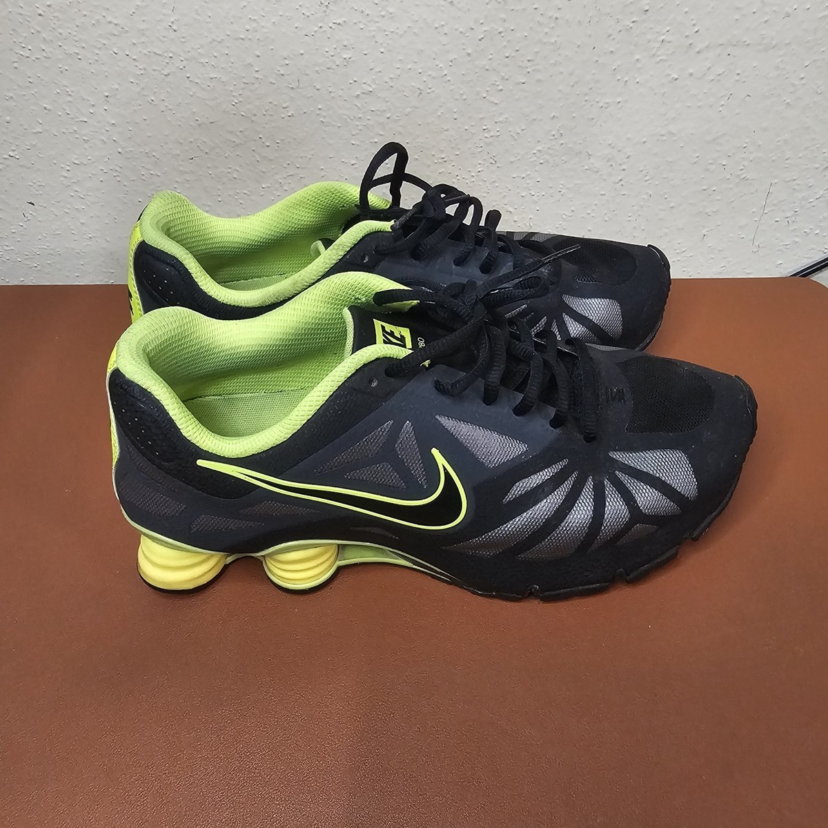 Men's Nike Shox Turbo 14 Neon Yellow green black Size 10.5 | eBay