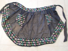 VINTAGE NAVY BLUE WITH 2 POCKETS  HEARTS TRIM HALF APRON