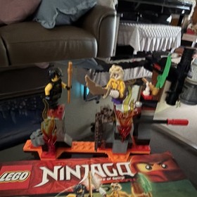 LEGO NINJAGO Masters of Spinjitzu Lava Falls 70753 94 pcs w/ Minifigs