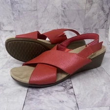 Vionic Women's Mckenna Metallic Red Wedge Back Strap Sandals Size 10 M