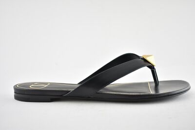 Valentino Garavani Black Platform Roman Stud Slide Sandals  Valentino Black Leather Slide Sandals with Gold Pyramid Studs display picture 1