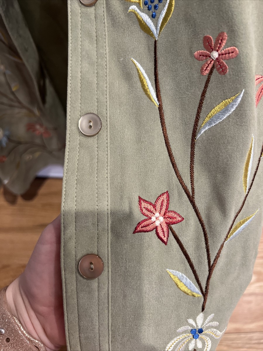 Susan Graver Style Women's Size M Shirt/Jacket Embroidered Susan Graver Style Women's Size M Shirt/Jacket Embroidered