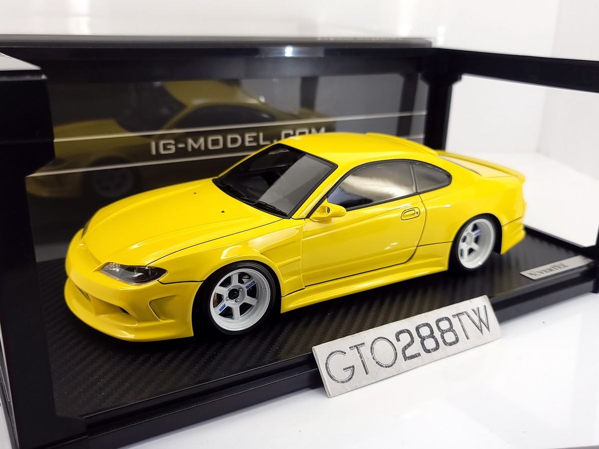IG 1/18 ignition model ニッサン KPGC10 スカイライン ハコスカ IG 1/18 ignition model ニッサン KPGC10 スカイライン ハコスカ