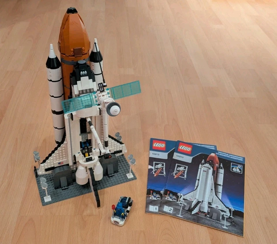 LEGO Creator 10213 Shuttle Adventure, Foto 1 von 2