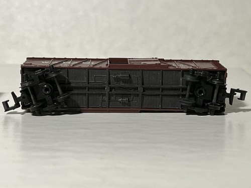 MICRO TRENI 43061 MICH CENTRAL 28051 WABASH (2) 40' SCATOLA LEGNO SENZA ETICHETTA KADEE N - Foto 11 di 12