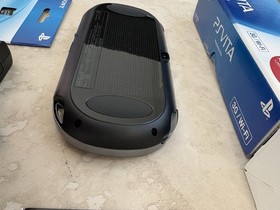 Sony PS Vita PCH-1000 Complete In Box - Black 32GB Excellent Condition