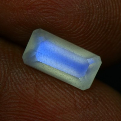 1.36 Cts_Great Electric Blue Shadow_100 % Natural Unheated Blue Moonstone_India