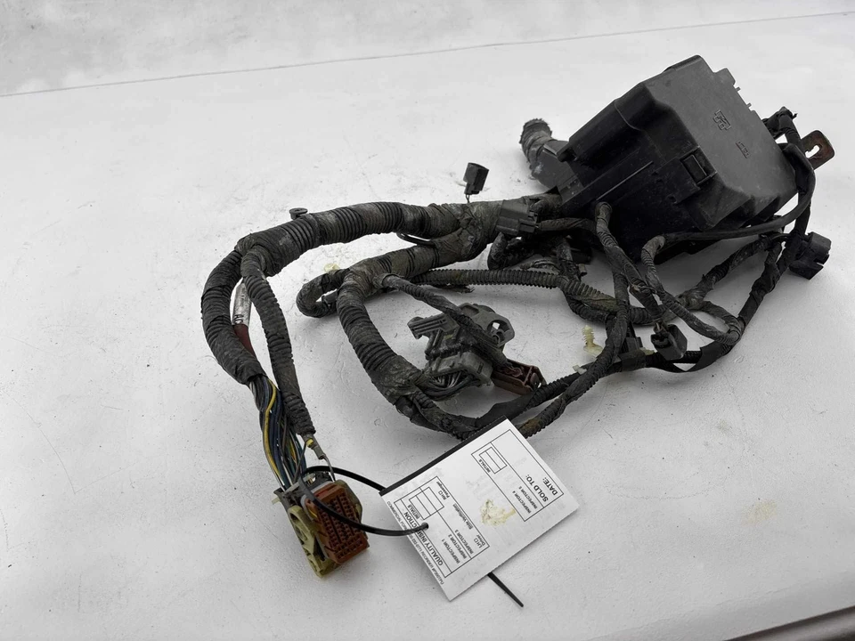 Arnés de cableado caja de fusibles bahía motor Ford Fiesta 2011-2013 1,6 L OEM Foto 4 de 4