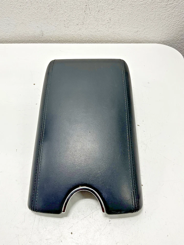 Infiniti G37 2012 consola central cuero negro reposabrazos OEM Foto 2 de 4