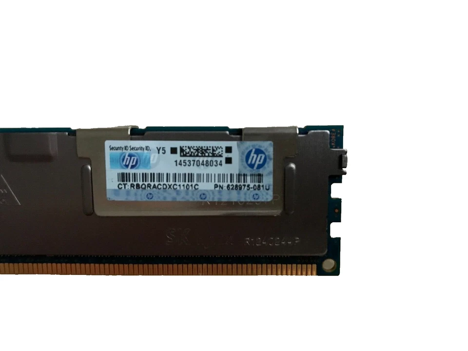 SK Hynix 32GB 4Rx4 PC3L - 8500R-7-13-AB1 Memory Module / HMT84GR7AMR4A-G7 D8 AD - Image 2 of 4