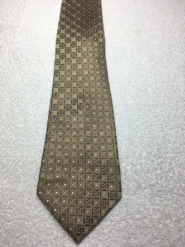 JONES NEW YORK MENS TIE BEIGE TAN WITH BLUE AND WHITE 4 X 60 - Image 2 of 4