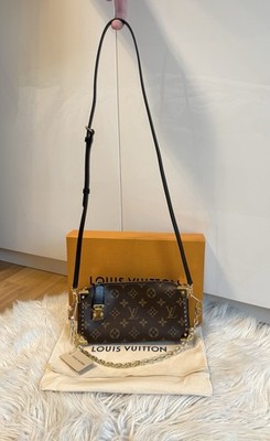Louis Vuitton Slim Trunk Fashion Show Monogram Kette gold M13147