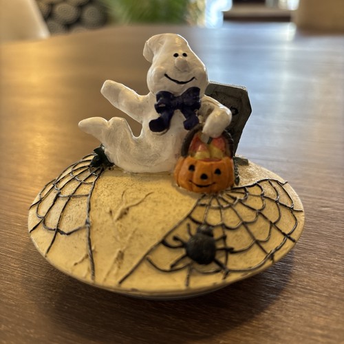 Fits Yankee Candle Halloween Ghosts Trick or Treat Jar Candle Topper Capper