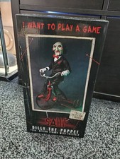 Modellino pupazzo seghetto + triciclo 12 pollici scala 1/6 NECA