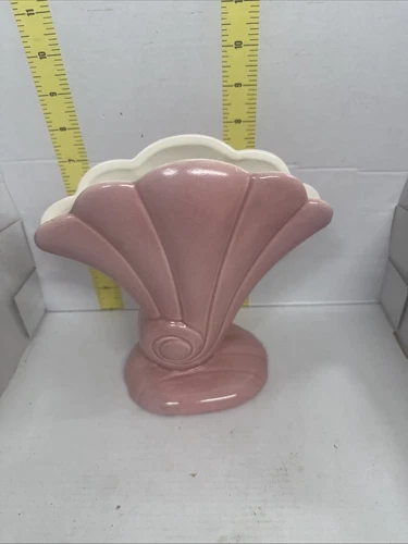 Red Wing Art Pottery 892 Art Deco MCM Nautilus Shell Vase Cream Rose BIN 5