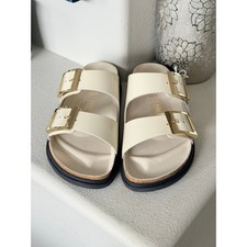 Sandalias Birkenstock Arizona charol hebilla gota 41 nuevas