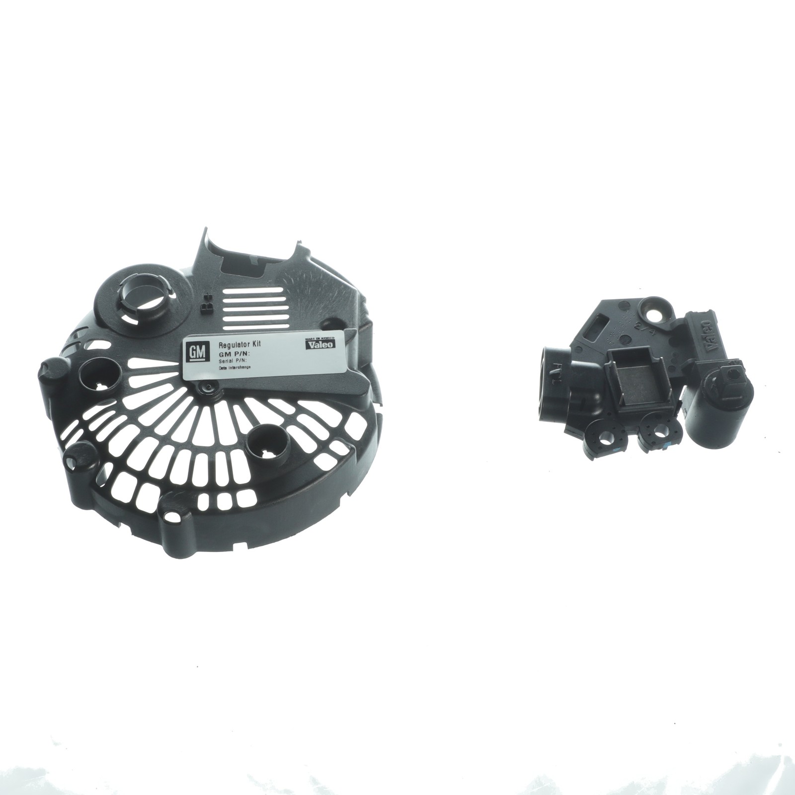 Conjunto de regulador de voltaje para GM (P/N 15926088)