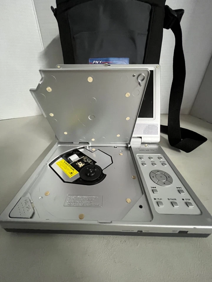 Mintek MDP-1770 Portable DVD Player Play DVD CD CD-R W/Storage Bag No Cables - Image 3 of 4