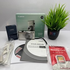 Canon IXUS 220 HS Silver 12.1MP 5x Full HD Optical Zoom Camera - Excellent