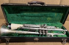 Antique TRUETONE BUESCHER TRUMPET w/ Case