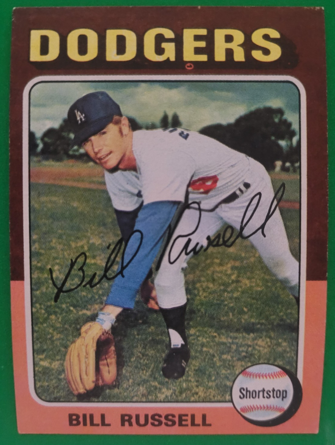 1975 Topps Bill Russell #23 Los Angeles Dodgers EX+ Clean&  Smooth, Great Color