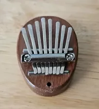 8 Keys Wooden Finger Thumb Piano Musical Instrument for Kids & Adults   H16