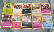 Pokémon Lot TCG Cards 10 Total Random Cards Non-Foil - LP & NM