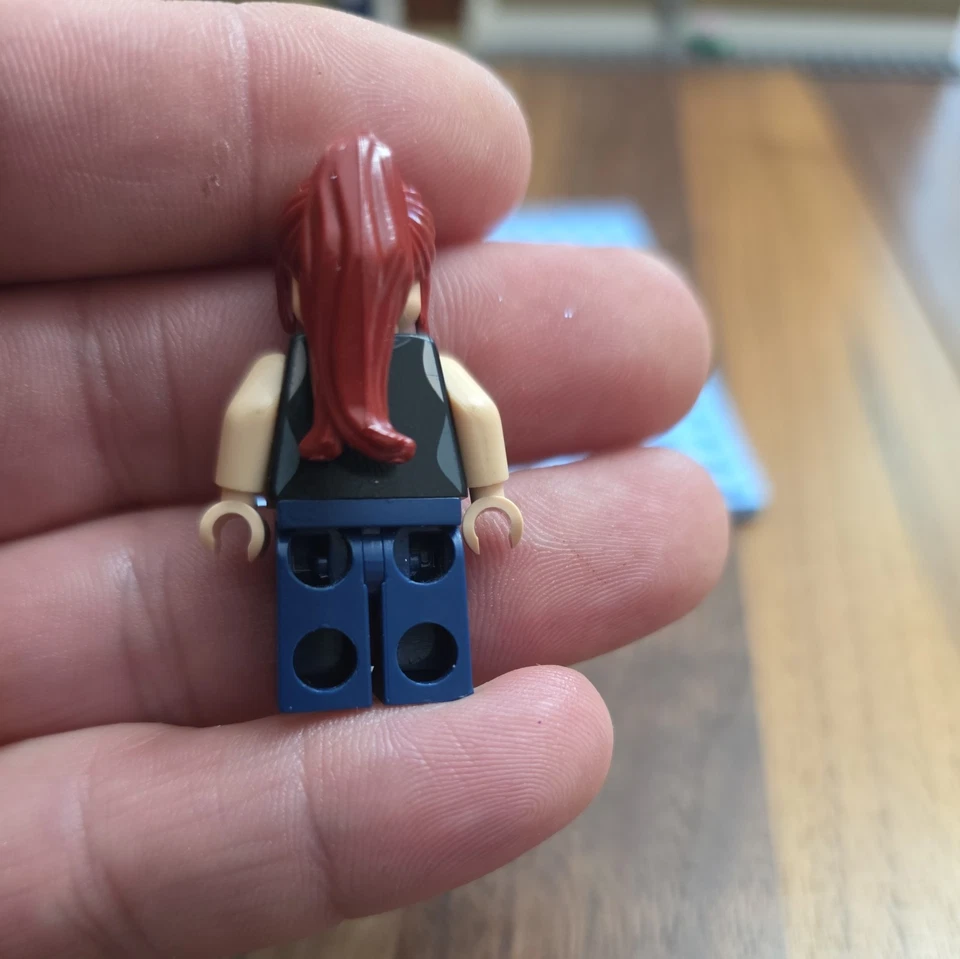 LEGO® Super Heroes Mary Jane минифигурка Ultimate Spider-Man Marvel 76016 sh0103 - Изображение 3 из 4