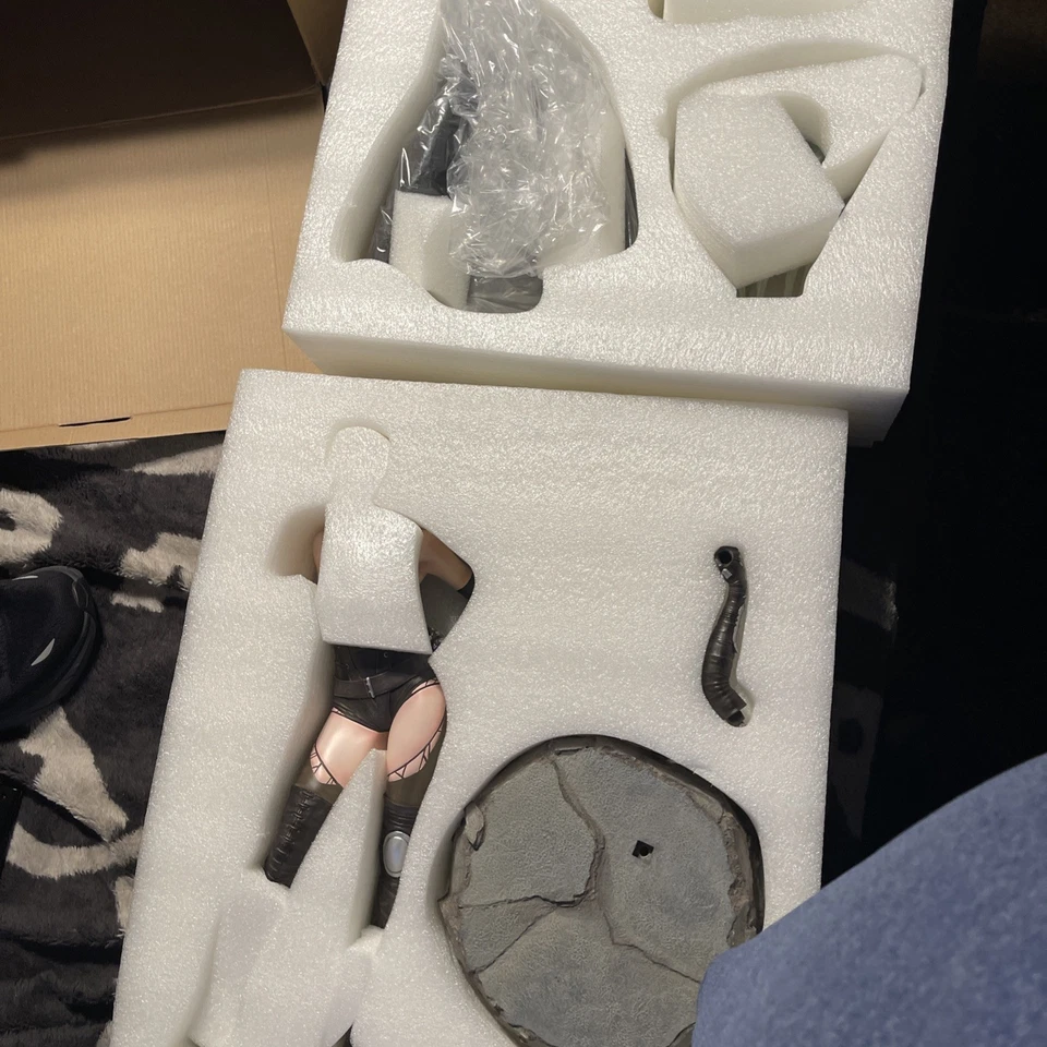 YAMATO Luz Estatua Resina Maléfica 155/600 Figura Fantasía Galería Luis Royo Foto 3 de 4