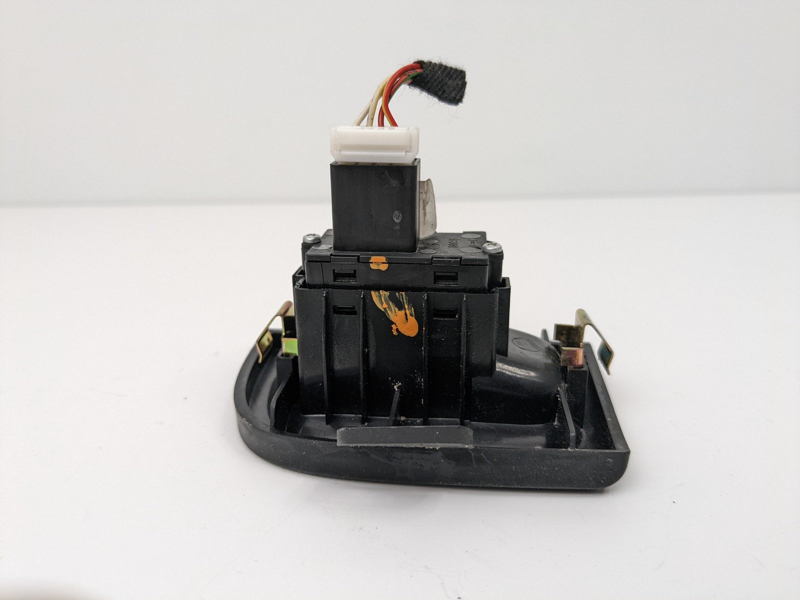 03-12 Maserati Quattroporte M139 Rear RIGHT Side Door Switch Button OEM