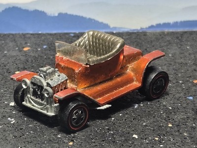 Hot Wheels Hot Heap US orange, clean survivor, rolls good