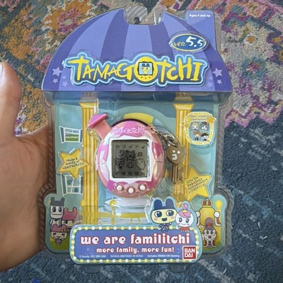 TAMAGOTCHI CONNECTION V5.5 CELEBRITY  Pink Star  FAMILITCHI FACTORY SEALED RARE
