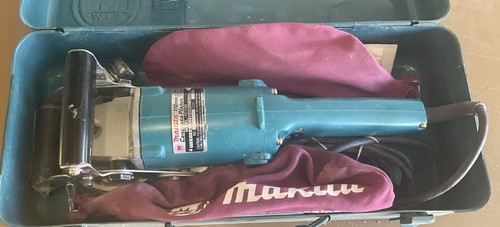 EUC Makita Concrete Planer PC1100 110mm, Case, TESTED WORKING, New Bag & Wrench - Picture 7 of 9