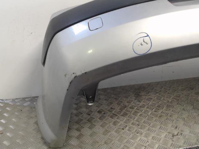 Pare choc arriere RENAULT MEGANE 2 PHASE 1 Essence