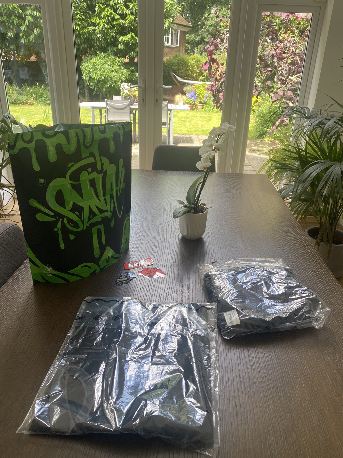 syna world black and grey set size small image 7