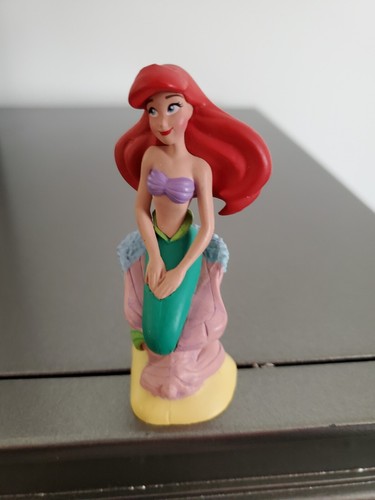 Disney Die kleine Meerjungfrau Arielle 3,5" Figur Kuchen Topper Spielzeug WIE ABGEBILDET SIEHE BILDER  - Bild 1 von 8