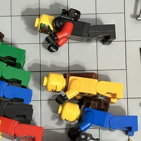 LEGO&reg; Minifigure Lloyd Jungle Knee Pads Tournament 70749 Ninjago E4 2