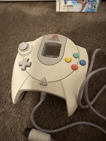 Sega Dreamcast Console, 2 Controllers,nba 2k1, nba 2k2 with hdmi cable cord