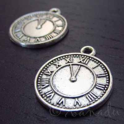 Shotgun Charm Pendants - 37mm Antiqued Silver Plated, Choose 5, 10 Or 20 Pieces (Model C4172)